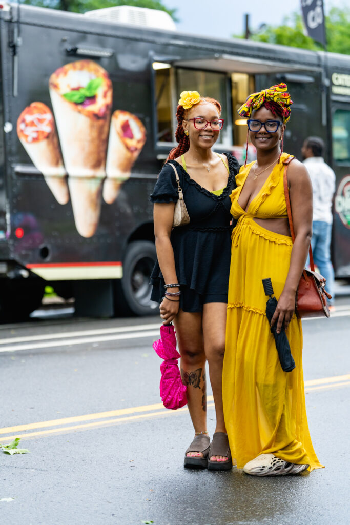 2 women