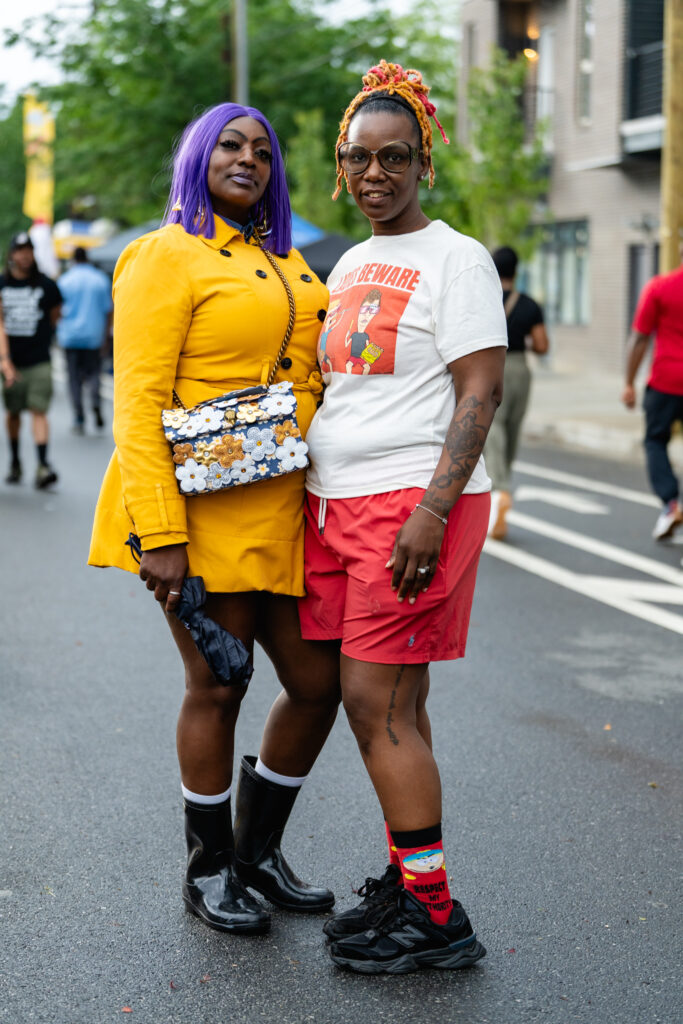 2 women